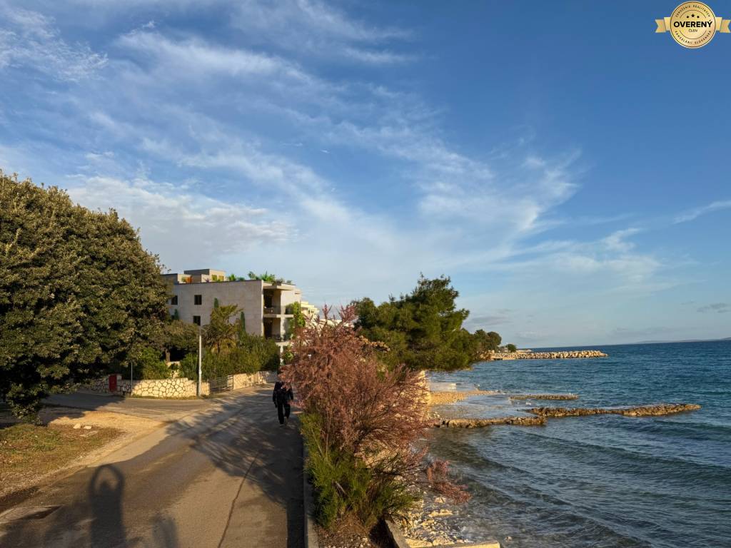 KROATIEN - Ferienwohnungen in der 1. Reihe (3i) - MANDRE, Insel PAG