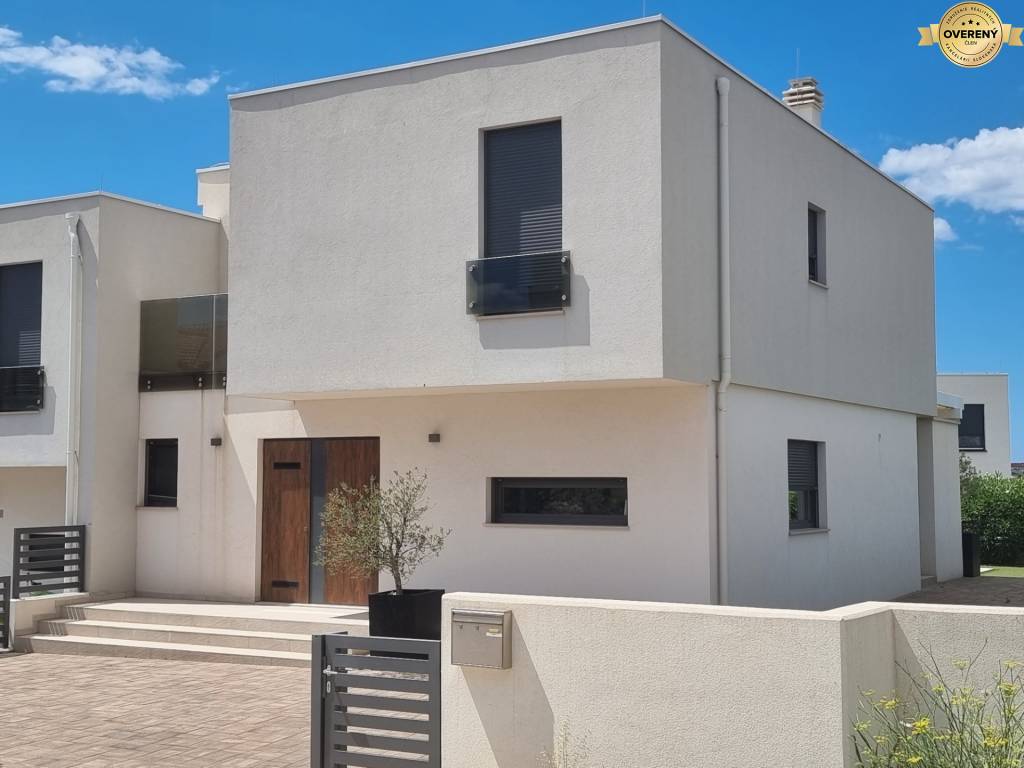 KROATIEN - 5 Schlafzimmer Familienhaus mit Swimmingpool - VODICE