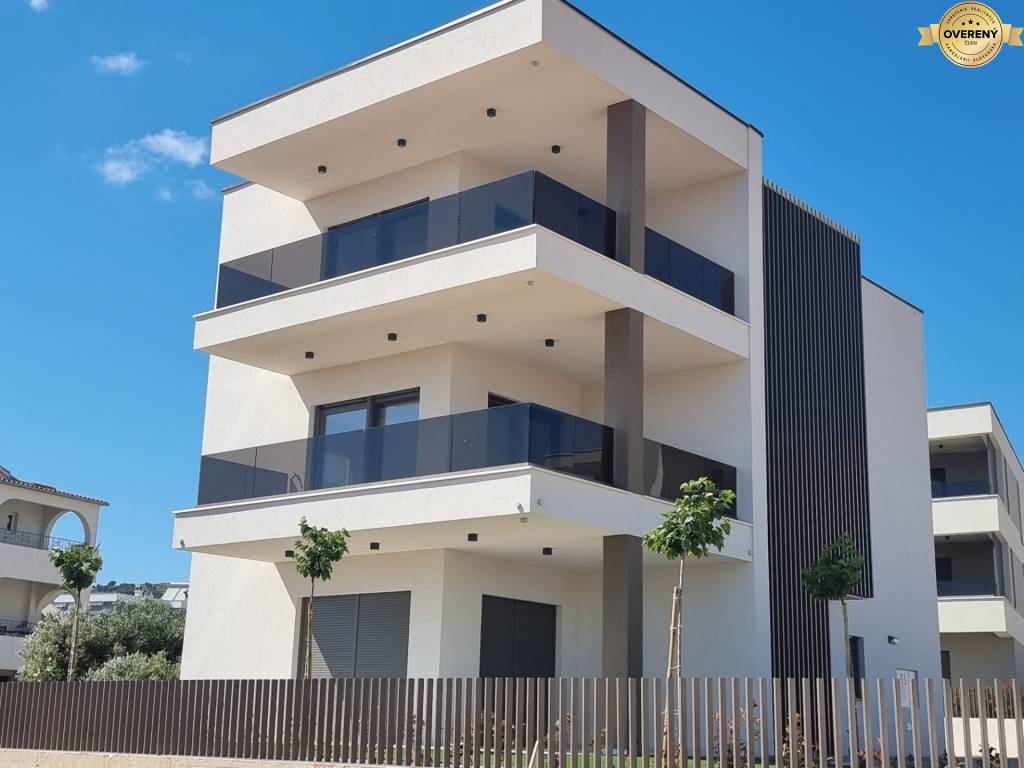 KROATIEN - 4-Zimmer-Wohnungen mit geräumigen Kellern - VODICE