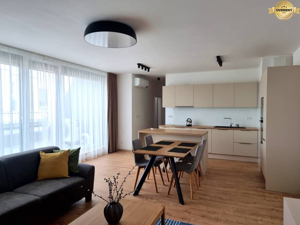 ZU VERMIETEN - 3-Zimmer-Wohnung Nitra – Piesková Straße, RIVIERA NITRA