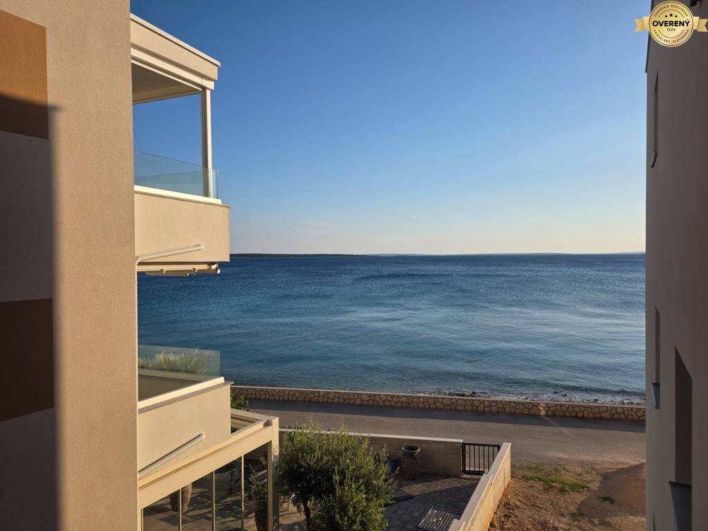 KROATIEN - Ferienwohnungen in der 1. Reihe (2i) - MANDRE, Insel PAG