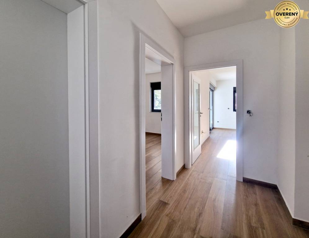 KROATIEN - Wohnungen in einem Pinienwald - PAKOŠTANE