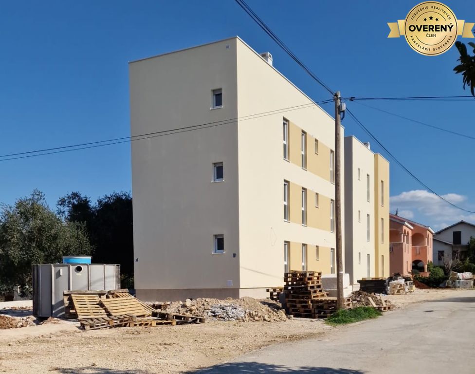 KROATIEN - Neubau 80 m vom Meer entfernt - SUKOŠAN
