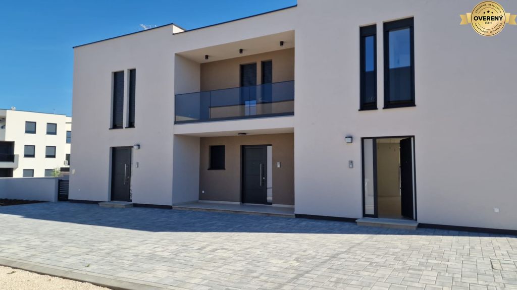 KROATIEN - Reihenhaus - VRSI, Zadar