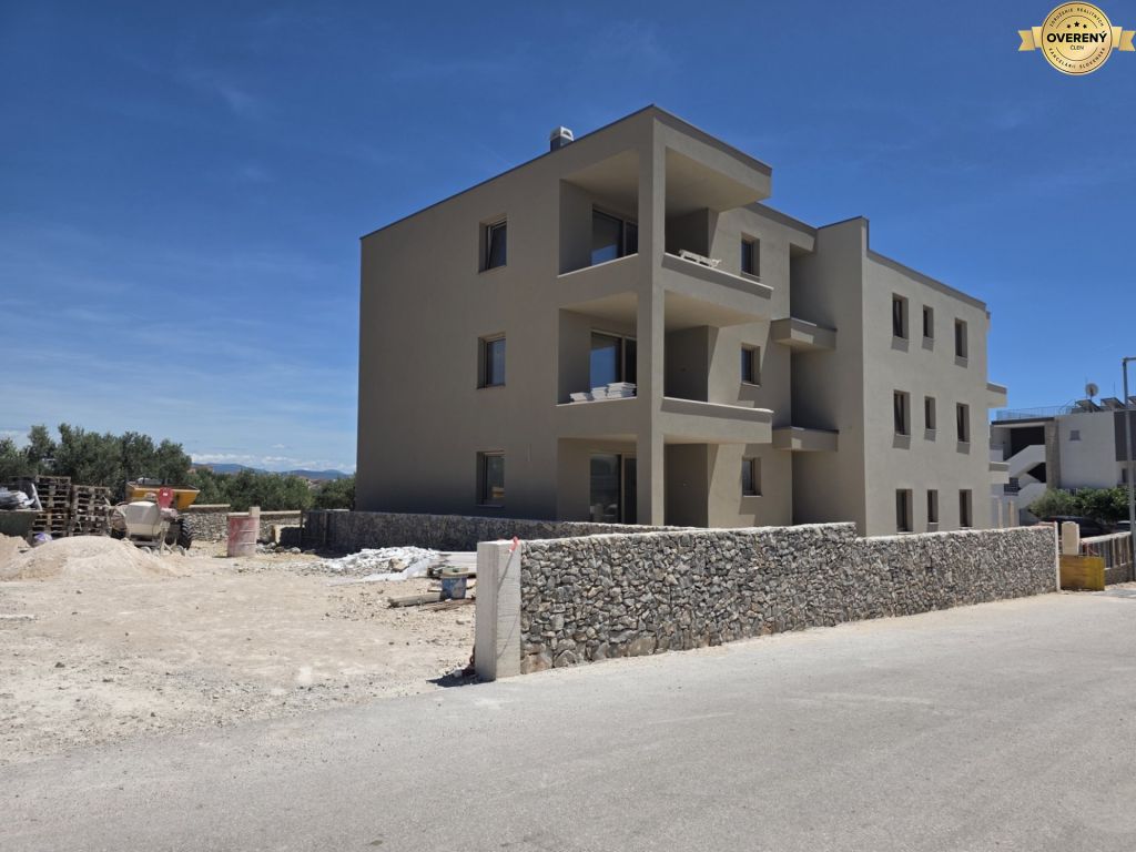 KROATIEN - Ferienwohnungen (K2) im wunderschönen Dorf Tribunj