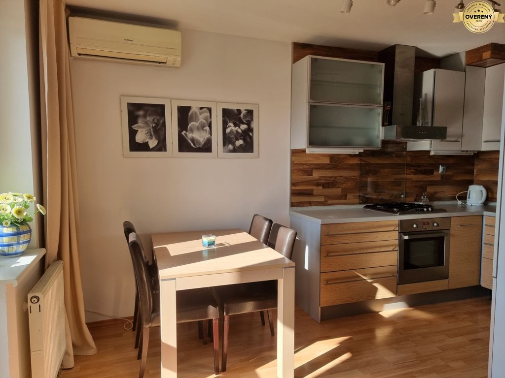 VERMIETUNG - 4 Zimmer Wohnung - Nitra, Južná Straße