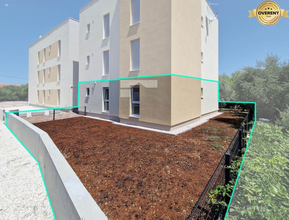 KROATIEN - Neubau 80 m vom Meer entfernt - SUKOŠAN