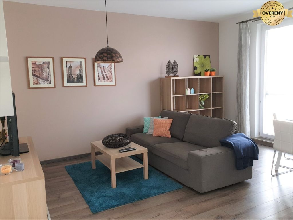 VERMIETUNG - Eine heimliche Wohnung im Neubau - Nitra