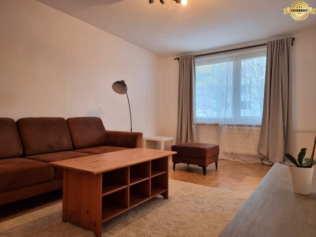 VERMIETUNG - 2 Zimmer Wohnung Nitra - Chrenová