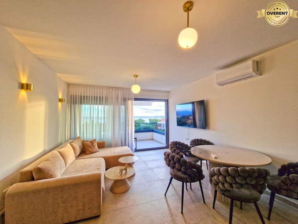 KROATIEN - Möblierte 3-Zimmer-Wohnung - PRIVLAKA, ZADAR