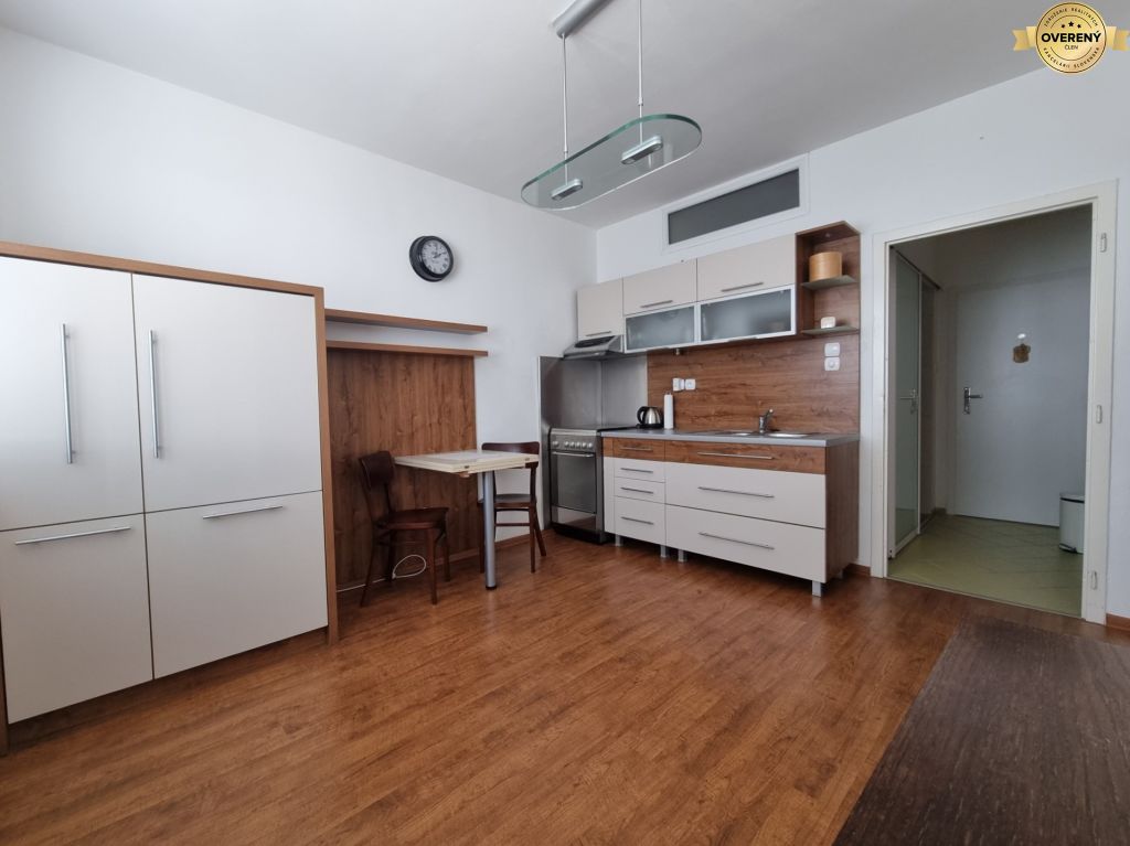 Mieten 1-Zimmer-Wohnung, 1-Zimmer-Wohnung, Petzwalova, Nitra, Slowakei