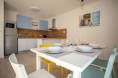 KROATIEN - Apartment mit Garten und Meerblick - PRIVLAKA, Zadar