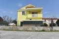 KROATIEN – Mehrfamilienhaus mit drei Wohnungen – VRSI, Zadar