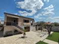 KROATIEN - FAMILIENHAUS IN DER ERSTEN REIHE VOM MEER - BIBINJE