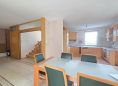 ZU VERKAUFEN – Architektonisch ungewöhnliches Familienhaus – Nitra