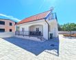 KROATIEN - Möbliertes Haus mit zwei Apartments - VIR, Zadar