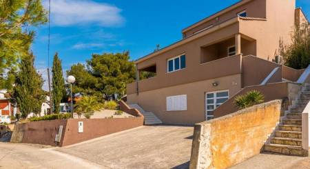 KROATIEN - Haus auf der Insel DUGI OTOK - Savar