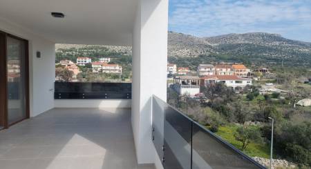 KROATIEN - Neue 5-Zimmer Wohnunge - GREBAŠTICA