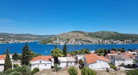 KROATIEN - Apartment mit wunderschönem Meerblick - ROGOZNICA