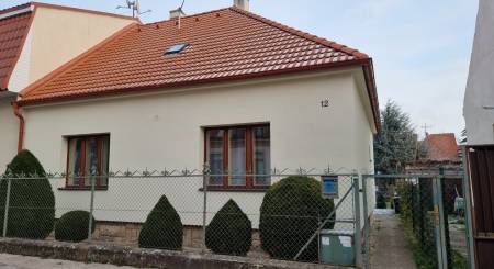 VERMIETUNG - 2,5 Zimmer Haus - Nitra