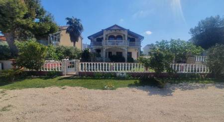 KROATIEN - Haus im erste Reihe vom Meer - BIBINJE