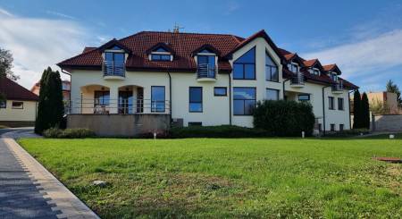 ZU VERKAUFEN - EXKLUSIVE VILLA - NITRA