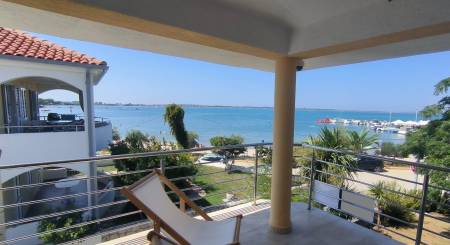 KROATIEN - 1. Reihe vom Meer entfernt - Einfamilienhaus - VRSI, Zadar