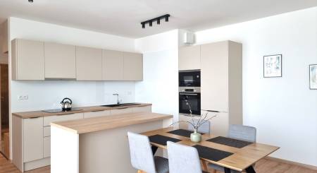 ZU VERMIETEN - 3-Zimmer-Wohnung Nitra – Piesková Straße, RIVIERA NITRA