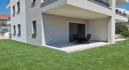 KROATIEN - Ferienwohnungen 350 m vom Strand entfernt (S1) - VODICE KROATIEN - Ferienwohnungen 350 m vom Strand entfernt (S1) - VODICE