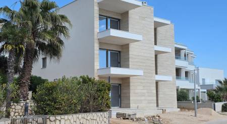 KROATIEN - Ferienwohnungen in der 1. Reihe (2i) - MANDRE, Insel PAG