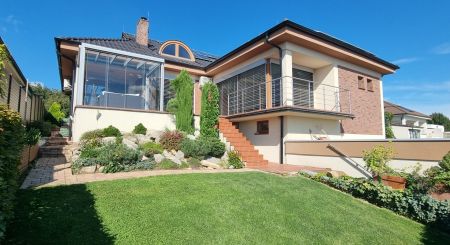ZU VERKAUFEN - Exklusives Familienhaus - Nitra, Zobor